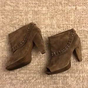 Kenneth Cole Reaction Booties